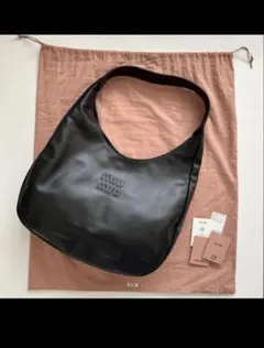 新品・未使用】 miumiu＊レザーホーボーバッグ TWICEモモ愛用 - メルカリ
