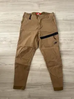 Nike ジッパーポケット付きブラウンパンツ 30