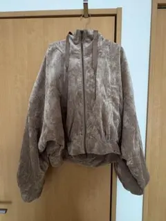 ジップ ブルゾン