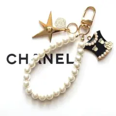【黒ラス1】CHANEL　ホリデーチャーム　コメット　星　パールストラップ