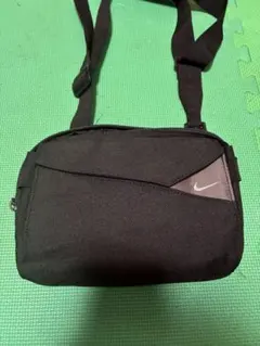 NIKE ナイキ ショルダーバッグ ヘリテージ サコッシュ ブラック