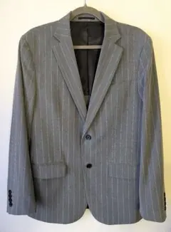 美品☆GU グレー ストライプ テーラードジャケット