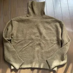 ⭐︎最終値下げ⭐︎H&Mタートルニットセーター　カーキ