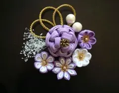 No.93/赤白/つまみ細工髪飾り/結婚式/成人式/卒業式/七五三