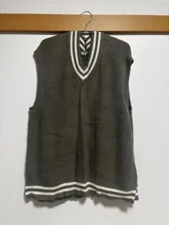 ノースリーブベスト