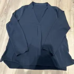 ネイビー Vネック 長袖シャツ　とろみ サイズ1 ブラウス　トゥモローランド