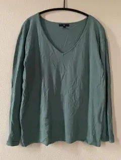 gap Vネック　薄手ニット　春秋物