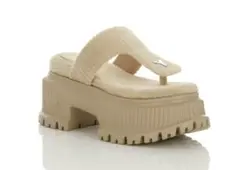 【美品】YELLO Nest Platform Tongs Sandalsのサムネイル