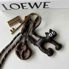 ねこ　プレッツェル　じゃらじゃらキーホルダー　バッグチャーム　ブラウン　韓国