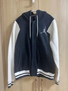 Jordan ジャンプマンロゴ パーカー ネイビー