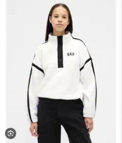 GAP オーバーサイズクロップドハーフジップ