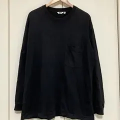 ユニクロU メンズ　クルーネックT XLサイズのサムネイル