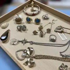 t*1様 遺品整理 断捨離 アクセサリー まとめ売り - メルカリ