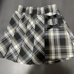 チェック柄プリーツスカート