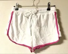 ショートパンツ　白　ホワイト　ピンクライン　ヨガ　トレーニング　Sサイズ