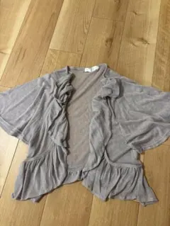 earth music&ecologyフリル付きカーディガン 半袖 グレー