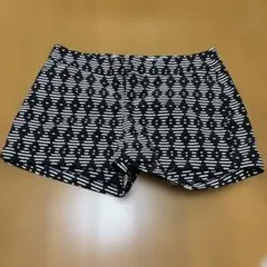 新品同様！OLD NAVY ショートパンツ　M モノクロ
