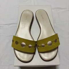 MARC JACOBS イエロー フラットサンダル　夏　2 2.5cmのサムネイル