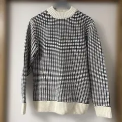 チェック柄ニットセーター
