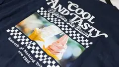 Cool And Tasty アイスクリームTシャツ ネイビー