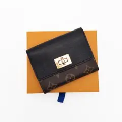 【極美品】ルイヴィトン モノグラム ヴィクトリーヌ ターンロック M82640