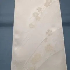 帯揚げ　おびあげ　和装小物　着物小物　白色　正装用　絹　シルク