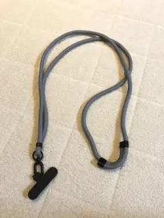 人気のグレー ロングスマホストラップ