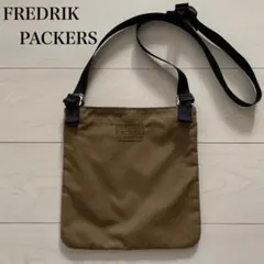 FREDRIK PACKERS サコッシュ ショルダーバッグ カーキ