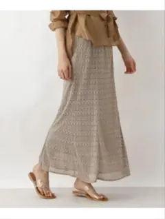 ナチュラルビューティーベーシック　バルファスレーススカート マーメイドスカート