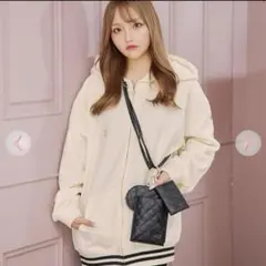 レディ　ブラック キルティングマルチショルダーポーチ　Rady 新品未使用 黒