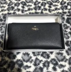ヴィヴィアンウエストウッド　サフィアーノ　CLASSIC ZIP ラウンド長財布