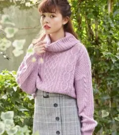 상태좋음 INGNI ハイネックセーター 薄紫 М