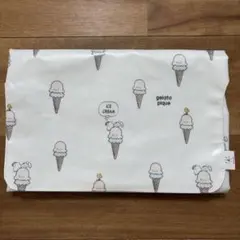 gelato pique スヌーピー おむつ替えシートのサムネイル