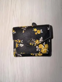 COACH 花柄 三つ折り財布 ブラック