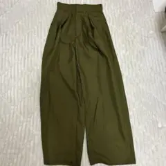 オリーブ色 チェック柄 ワイドパンツ