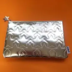 FURLA スター柄 ポーチ ゴールド 付箋ペン付 星型チャーム即購入可能！のサムネイル
