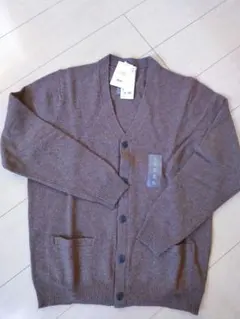 新品　ユニクロ　プレミアムラムVネックカーディガン　XLサイズ