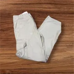 Item thumbnail for item 53618e7d-3129-46f1-b2aa-63f39f70773b