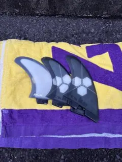 チャンネルアイランズ　アルメリック　AMフィン　FCS2