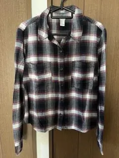 FOREVER 21 長袖シャツのサムネイル