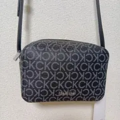 Calvin Klein モノグラム ショルダーバッグのサムネイル