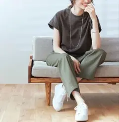 美品23区 24SS スリークボタニカルプリント ドロストパンツ 38 M