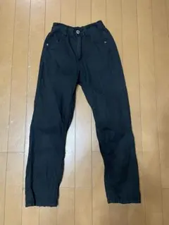 キッズ ロングパンツ ブラック 長ズボン　薄手　140cmのサムネイル