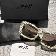 A.D.S.R. x DRESSCAMP サングラス ホワイト　夏　柄のサムネイル