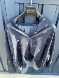 【earth music&ecology】長袖ブラウス　ネイビー　フリーサイズ