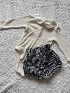 アイボリー長袖ロンパースとかぼちゃパンツセット