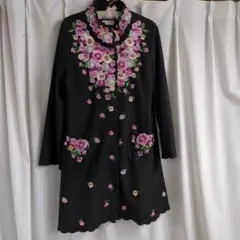専用となります。花柄刺繍 黒 ロングコート ノコオーノさんお好きな方