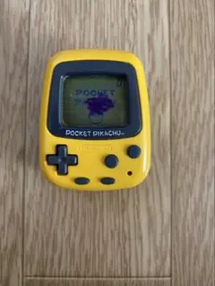 ポケットピカチュウ 歩数計 万歩計 白黒 - メルカリ