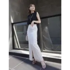 【美品】anuans サテンフリンジタイトスカート （ECRU）のサムネイル