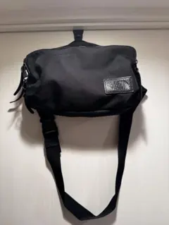 THE NORTH FACE ボディバッグ ブラック